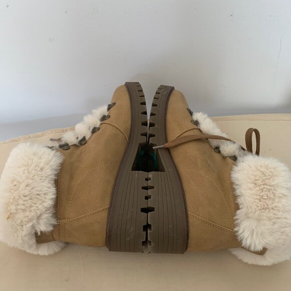 UNIONBAY TAN BOOTS WITH FAUX FUR SIZE 8M - Picture 4 of 8